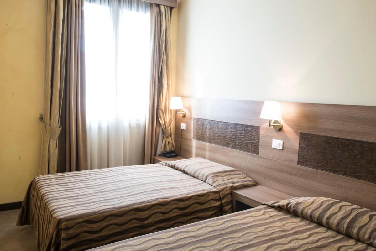 Hotel Corte Business Cavriago Extérieur photo