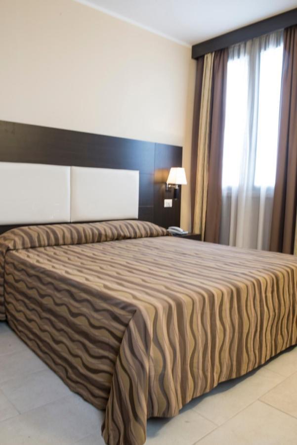 Hotel Corte Business Cavriago Extérieur photo