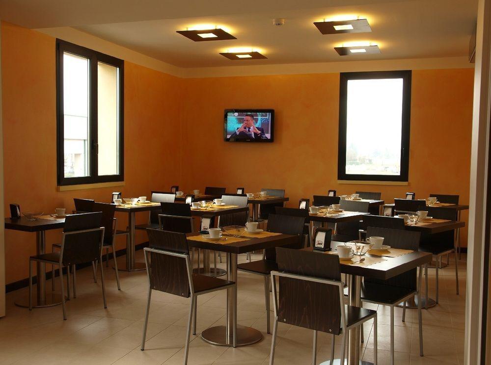 Hotel Corte Business Cavriago Extérieur photo
