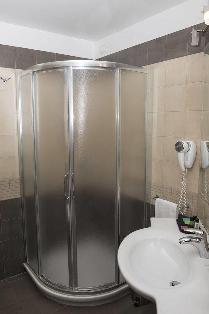 Hotel Corte Business Cavriago Extérieur photo