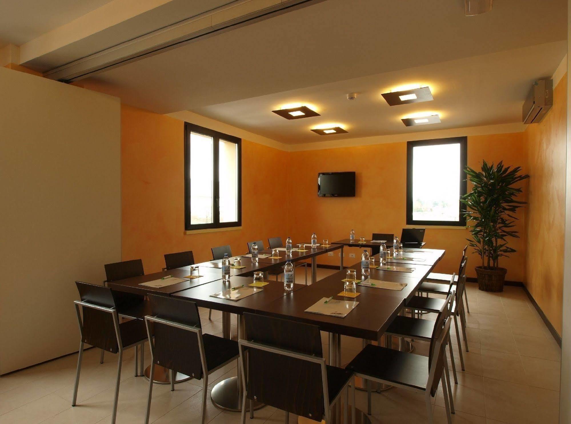 Hotel Corte Business Cavriago Extérieur photo
